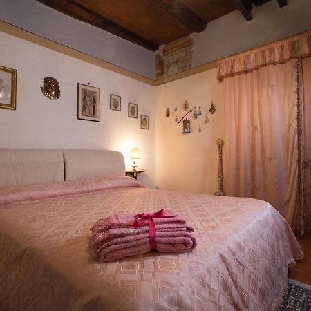 La Via Dei Presepi Bed & Breakfast Napoli Bagian luar foto