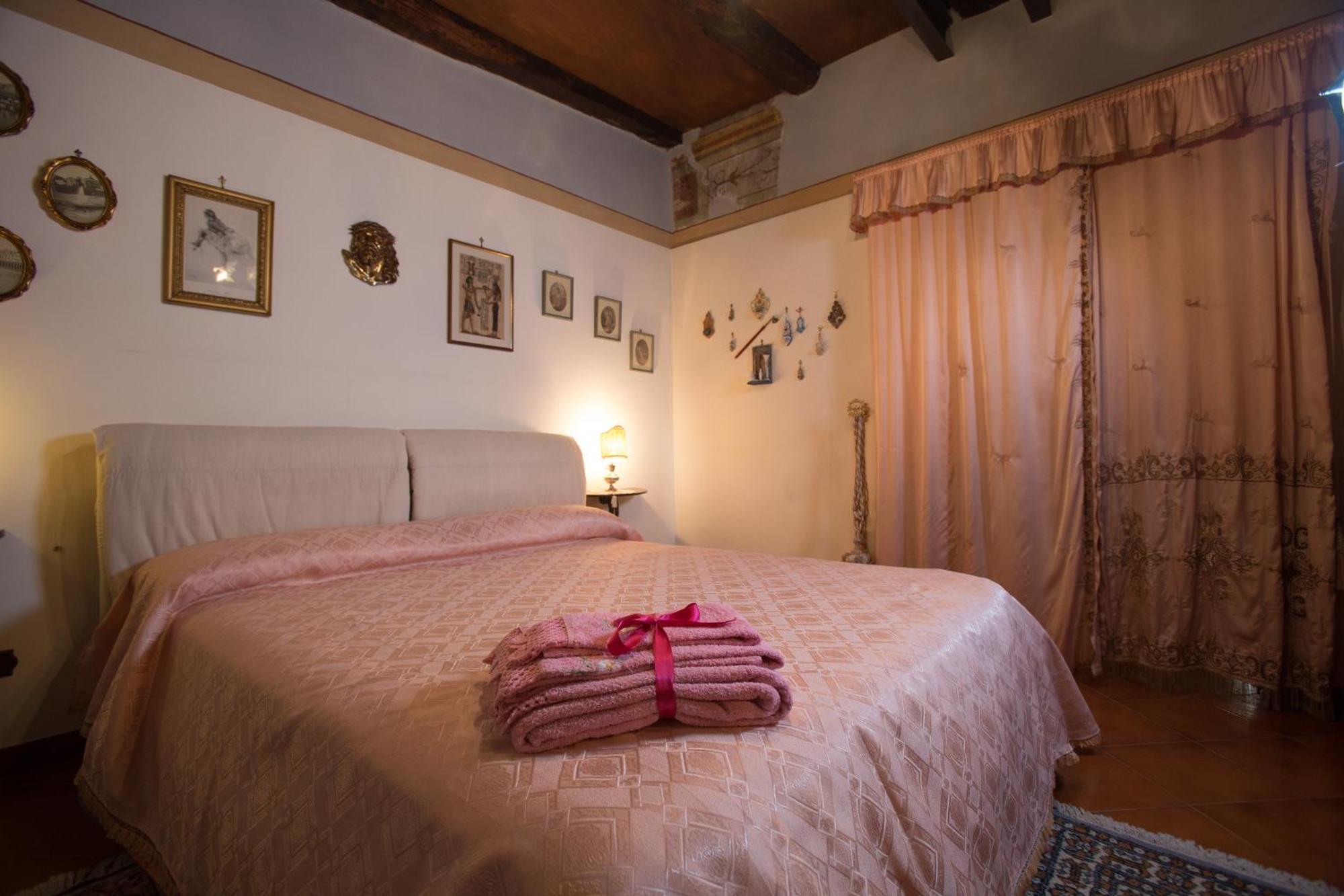 La Via Dei Presepi Bed & Breakfast Napoli Bagian luar foto