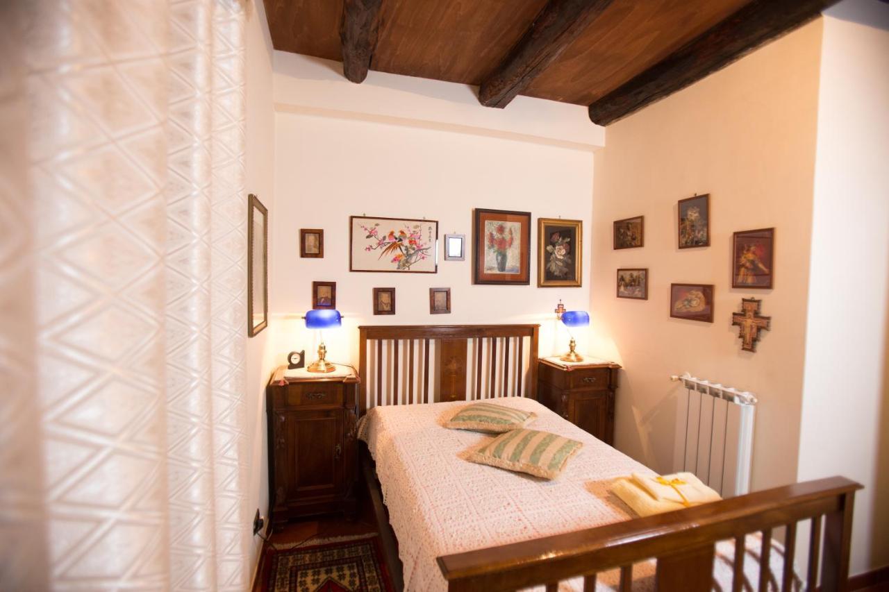 La Via Dei Presepi Bed & Breakfast Napoli Bagian luar foto